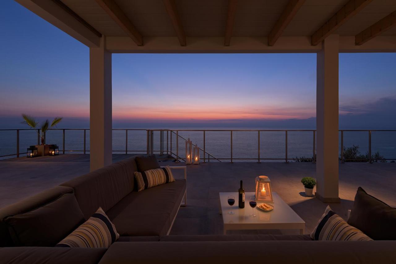 Kathisma Bay Villas - Luxury Villas- Villa Oceanos Kalamítsi Exteriör bild