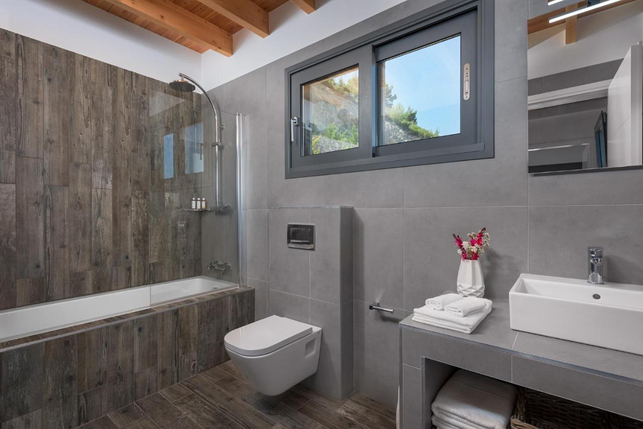 Kathisma Bay Villas - Luxury Villas- Villa Oceanos Kalamítsi Exteriör bild